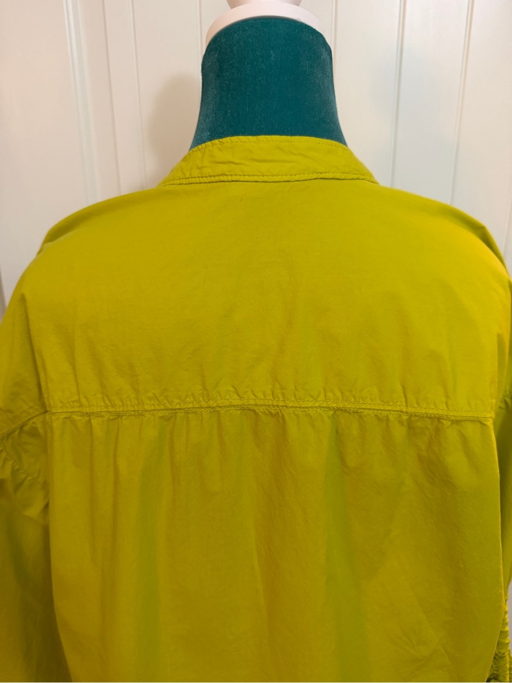 Pilcro Lime Button-Front Blouson Adjustable Tie Sleeve Top Sz Large - Picture 6 of 17